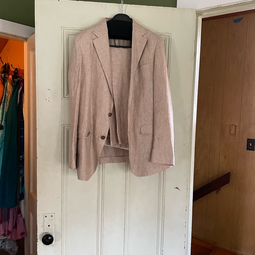 Bonobos sand colored linen suit with Blazer and pants